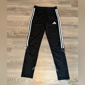 Adidas Big Kids Unisex Soccer Trio 23 League Pant Black Youth size 13-14 Y